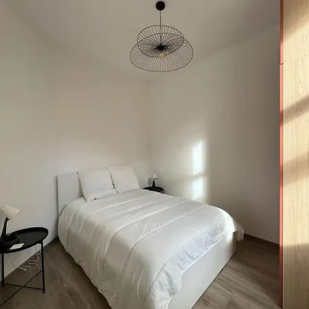 Apartament Secteur Gare Et Place De La Comedie, Wifi Et Climatisation